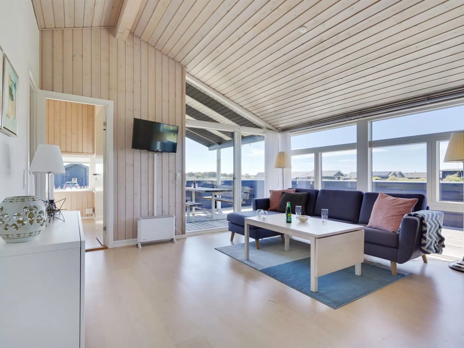 "Heidy" - 450m from the sea-Binnen