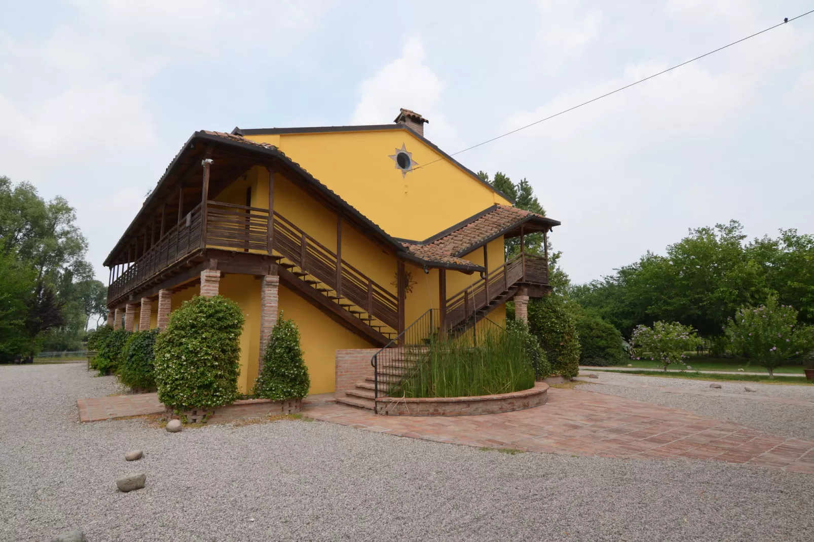 Due Laghi di Portomaggiore-Buitenkant zomer