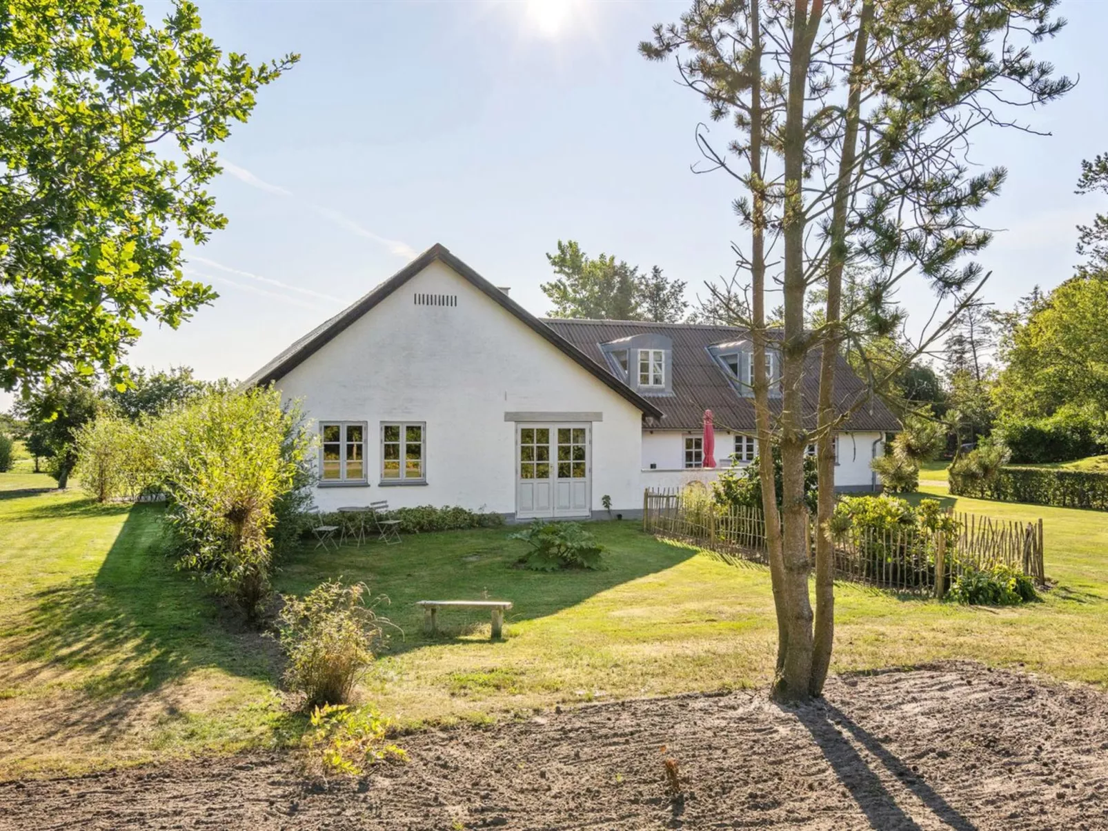 "Rebecca" - 1.5km from the sea-Buiten