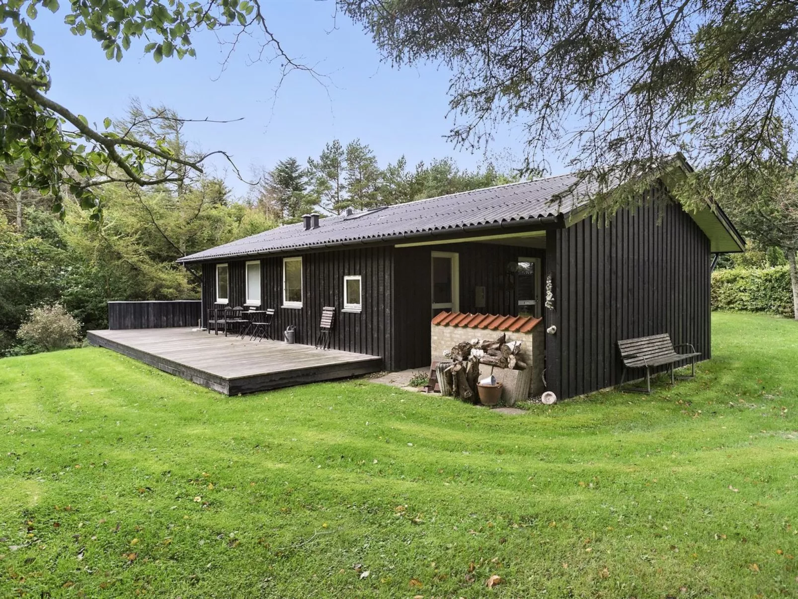 "Jarno" - 1km from the sea-Binnen