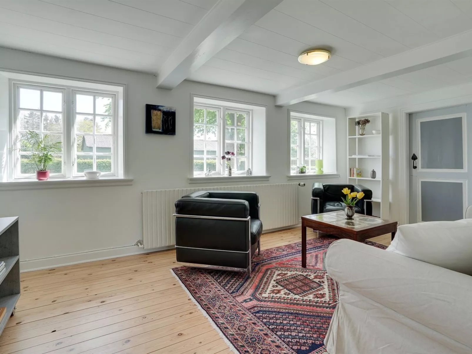 "Ilsa" - 9.8km from the sea-Binnen