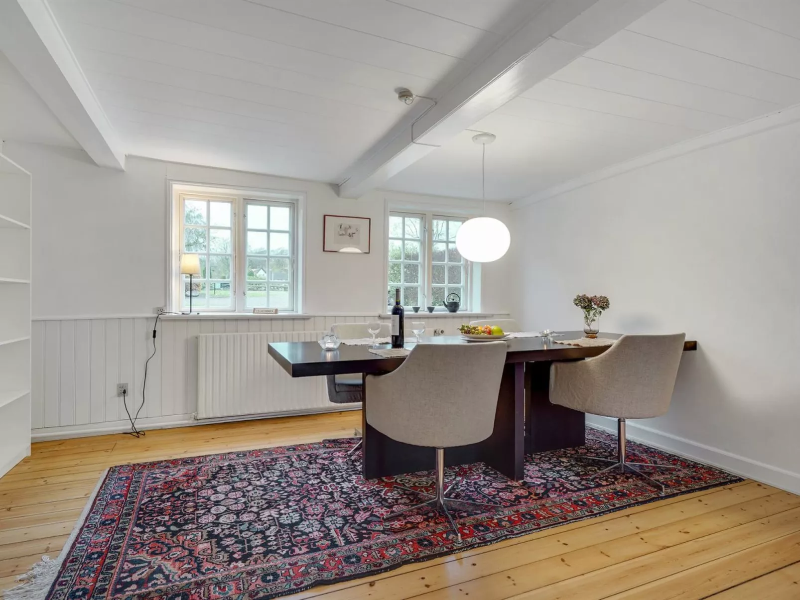"Ilsa" - 9.8km from the sea-Binnen
