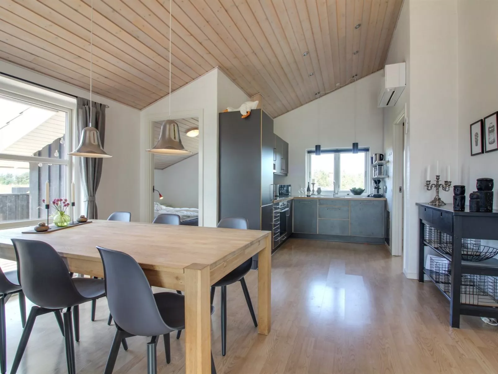 "Mayke" - 900m from the sea-Binnen