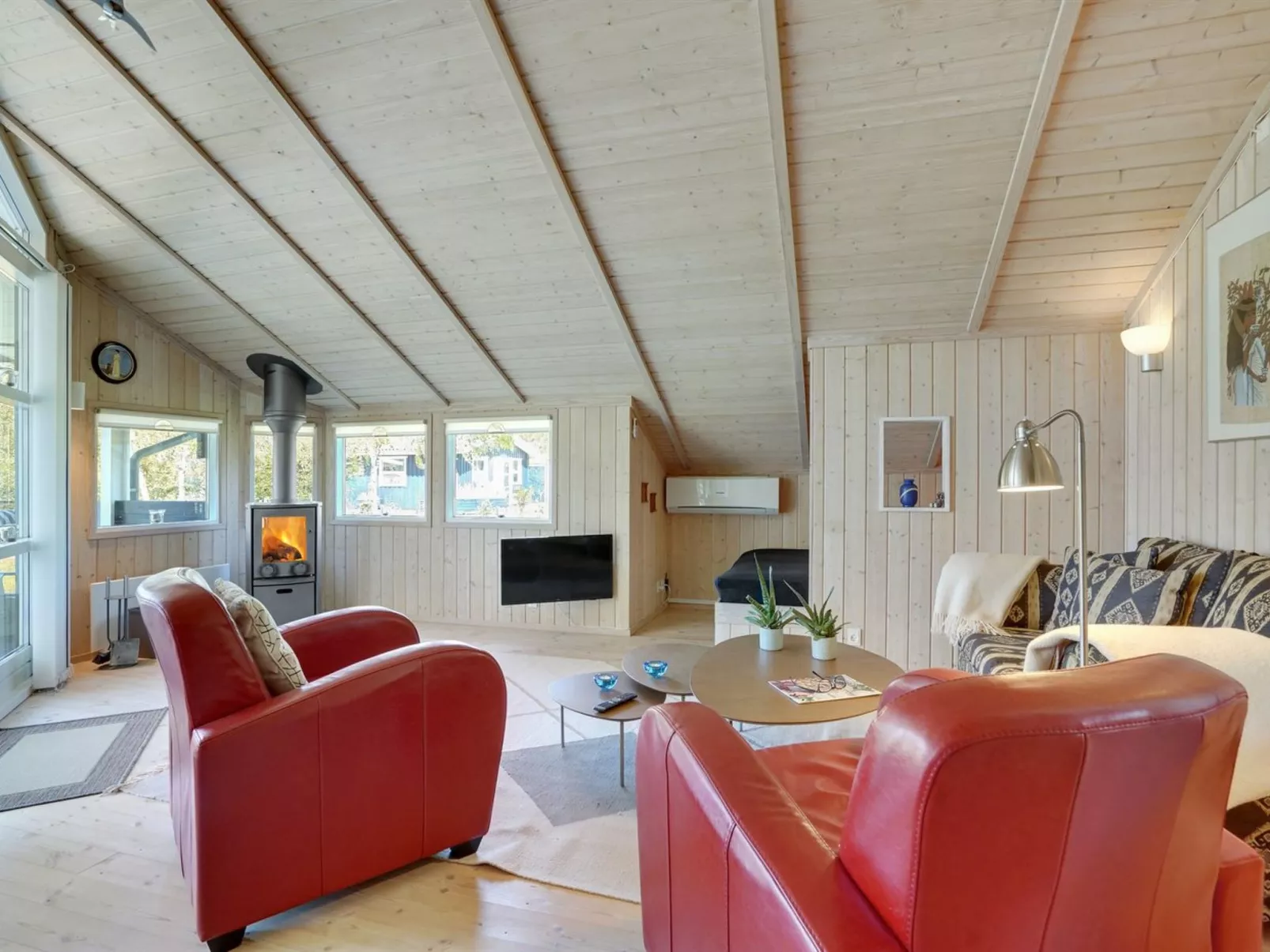"Brynhild" - 400m from the sea-Binnen