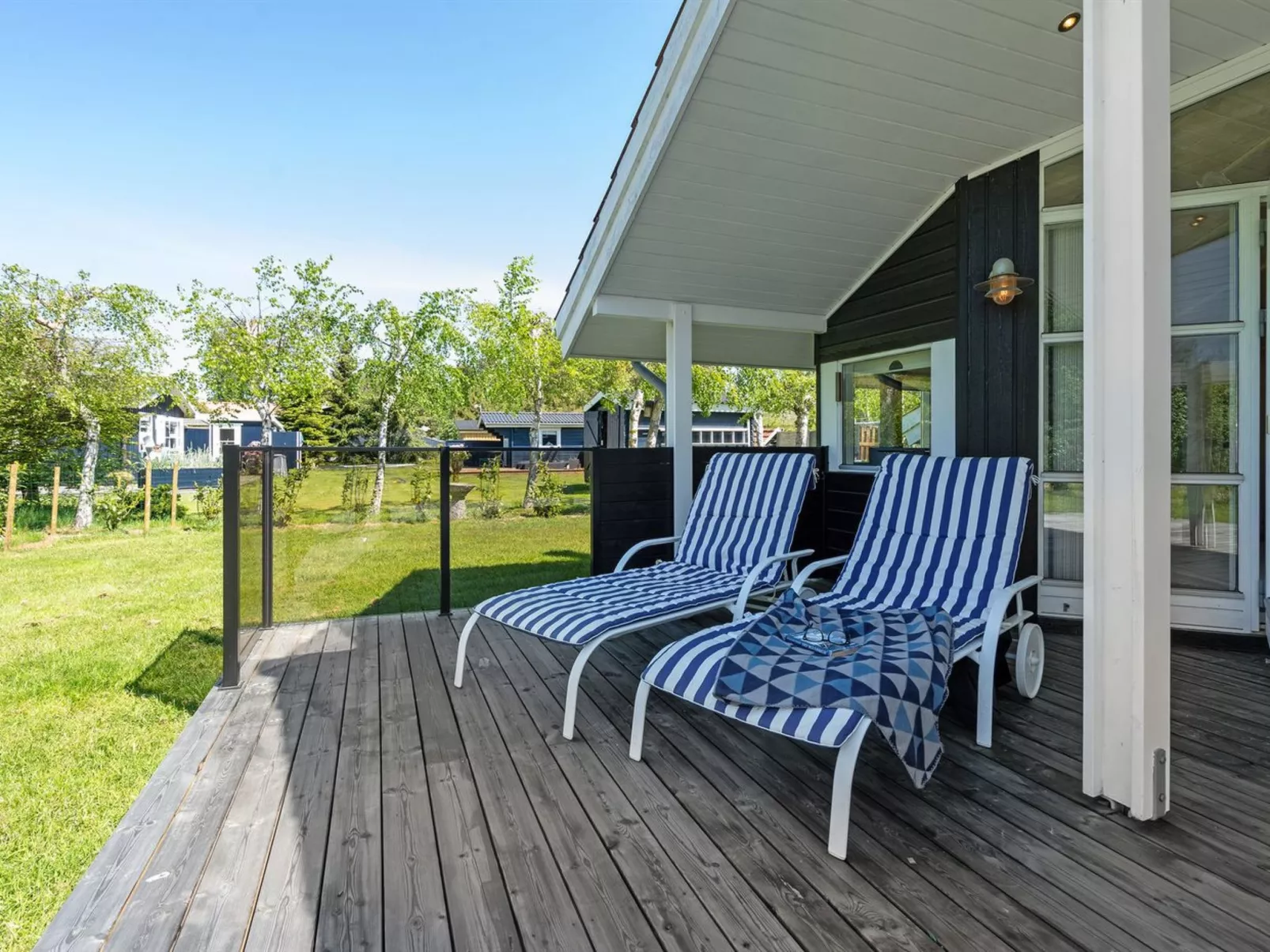 "Brynhild" - 400m from the sea-Buiten
