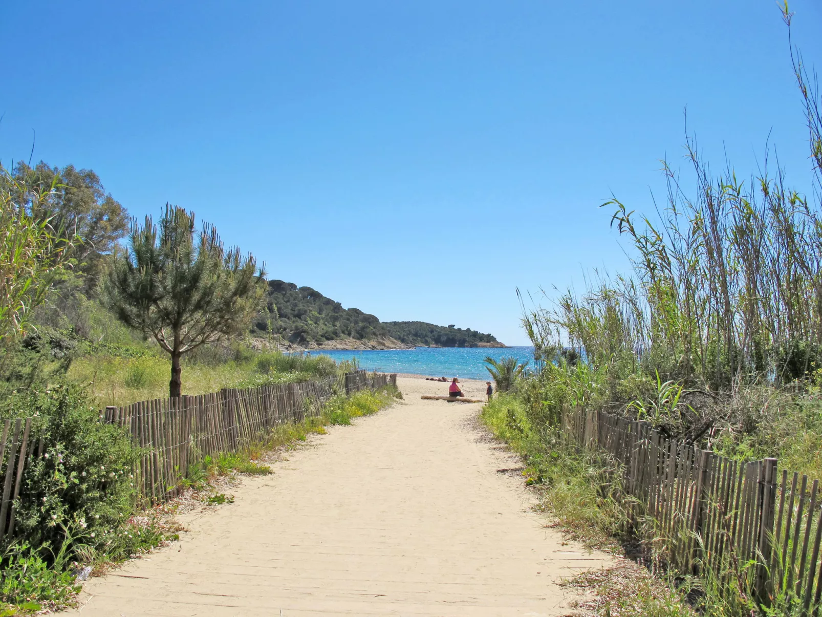 Gigaro Plage-Omgeving