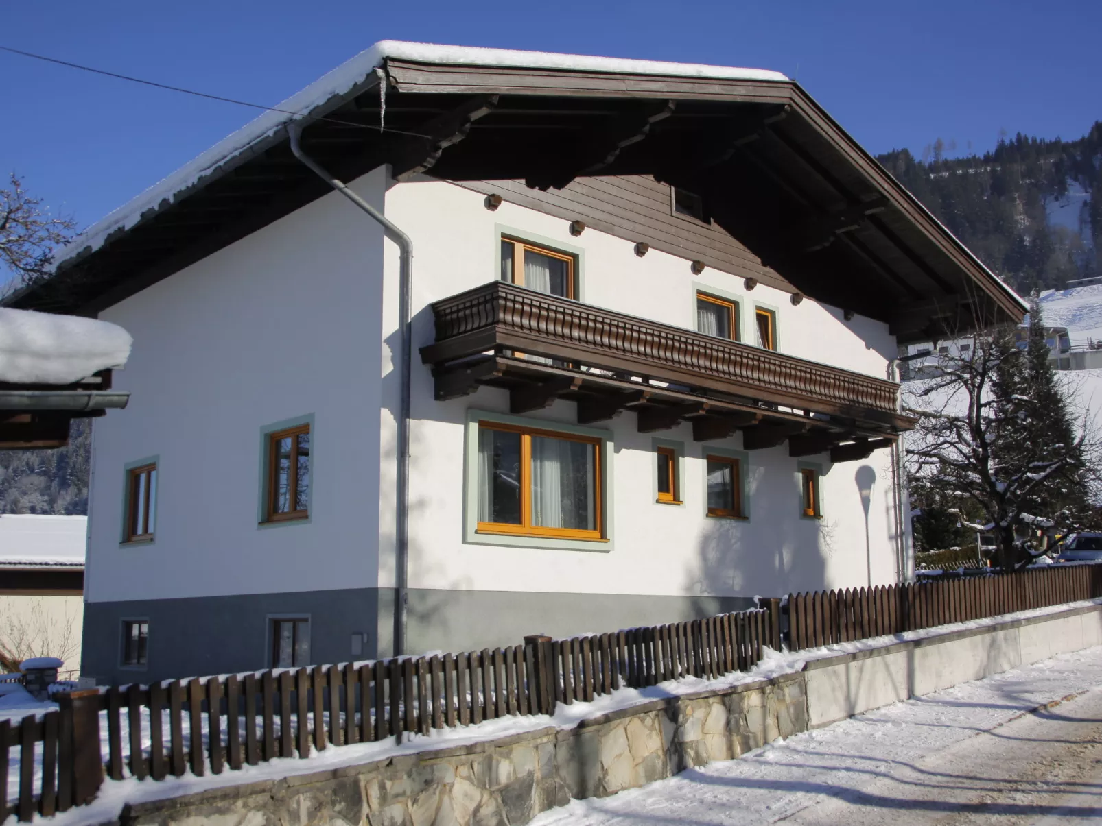 Chalet Alpin-Buiten