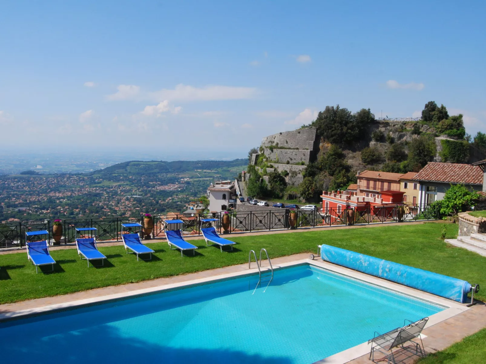 Vista da Rocca di Papa-Buiten