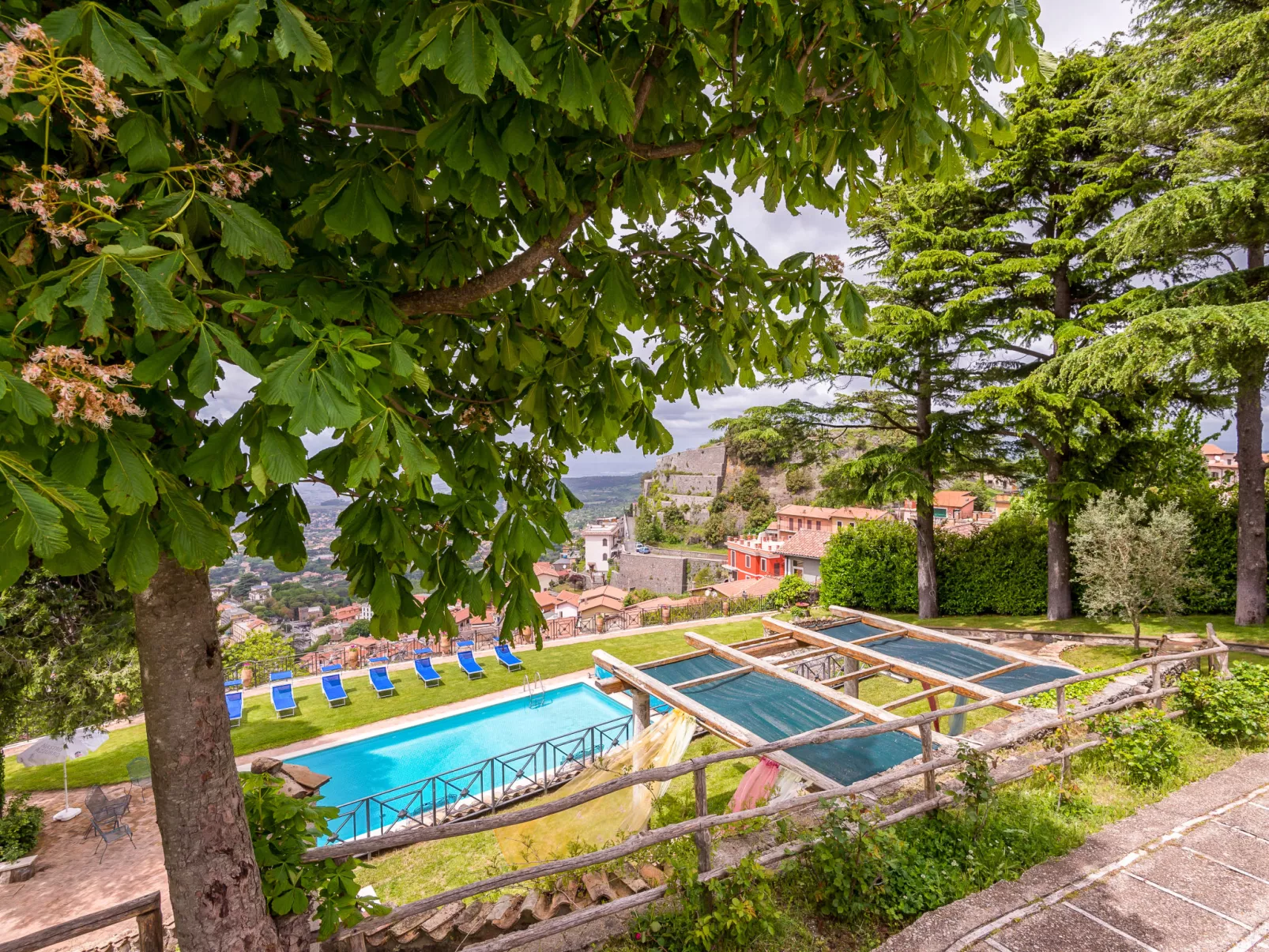 Vista da Rocca di Papa-Buiten