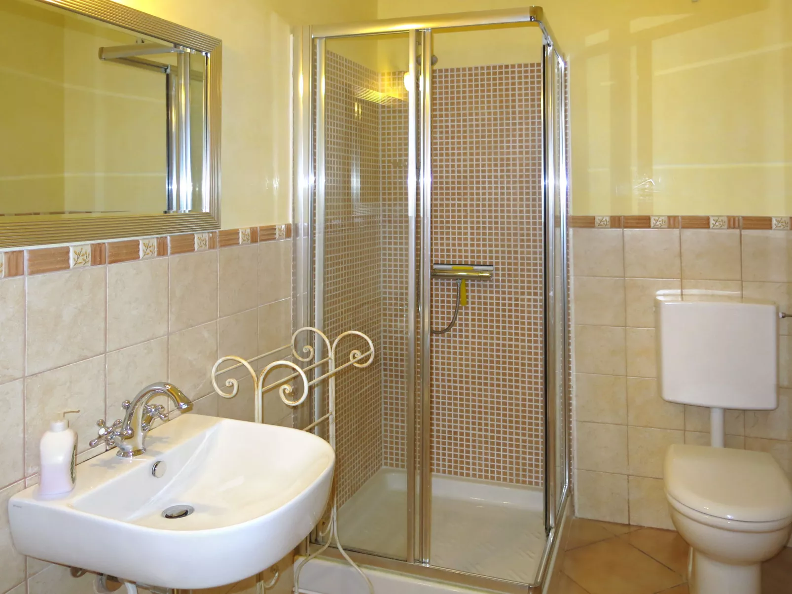 Casa Vacanza Cascina Lovera-Binnen