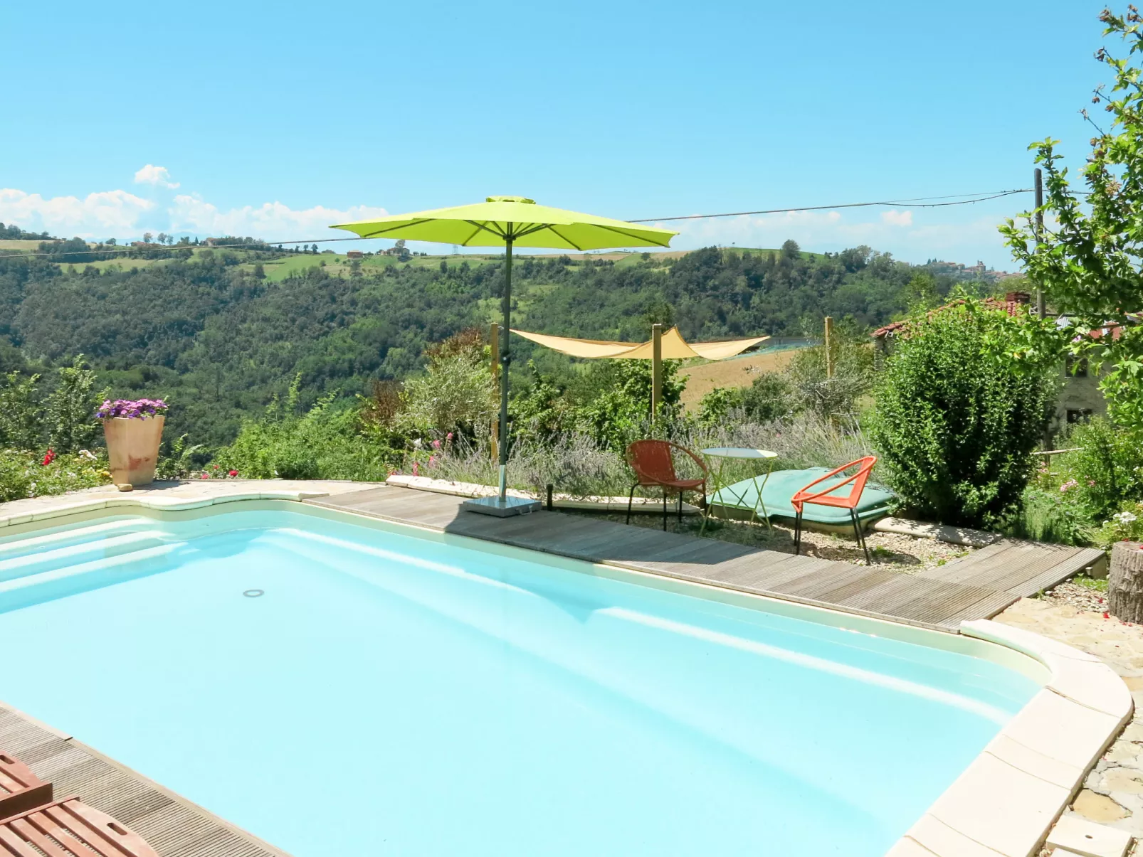 Casa Vacanza Cascina Lovera-Buiten