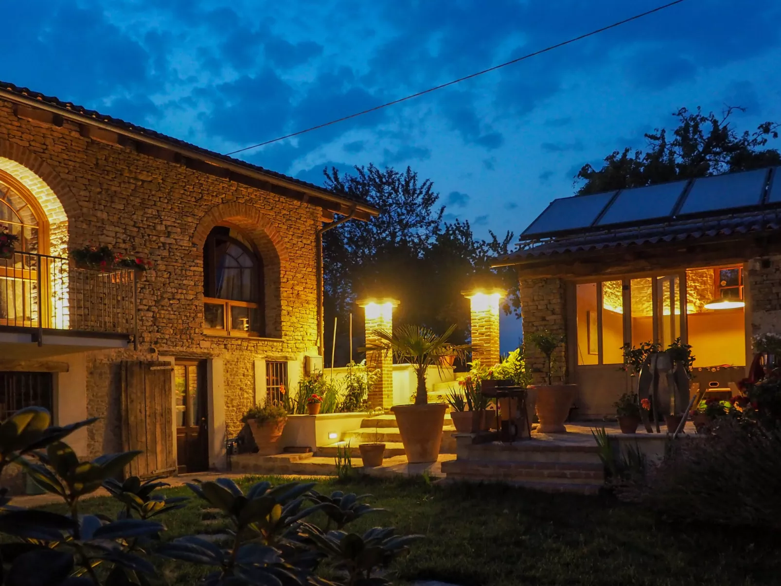 Casa Vacanza Cascina Lovera-Buiten