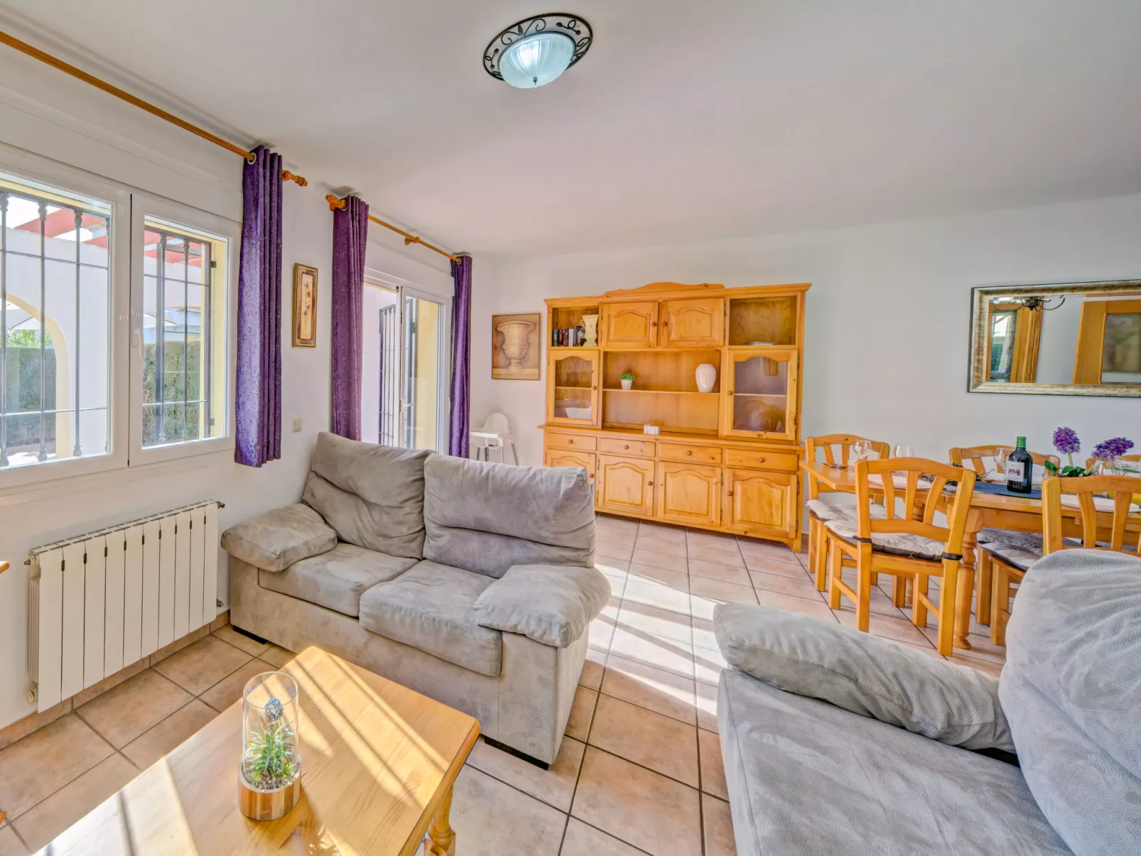 Residencial Puerta de Calpe-Binnen