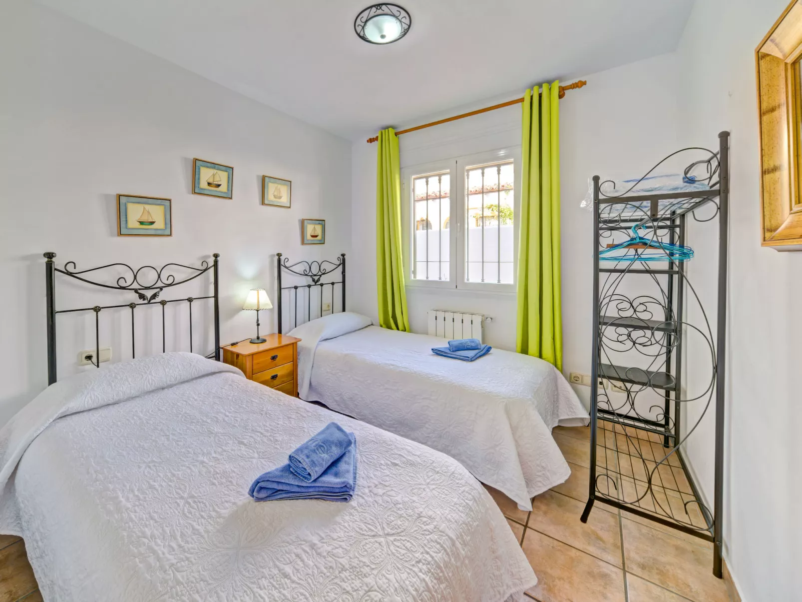Residencial Puerta de Calpe-Binnen