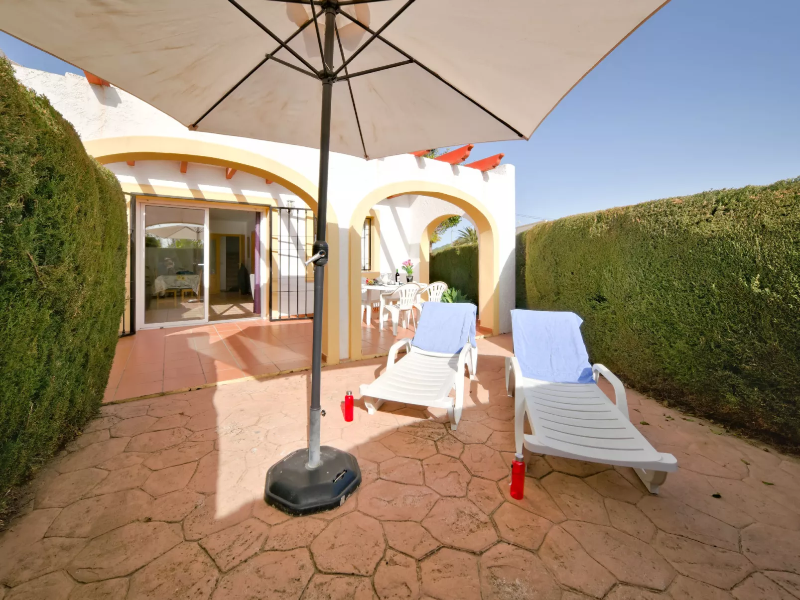 Residencial Puerta de Calpe-Buiten