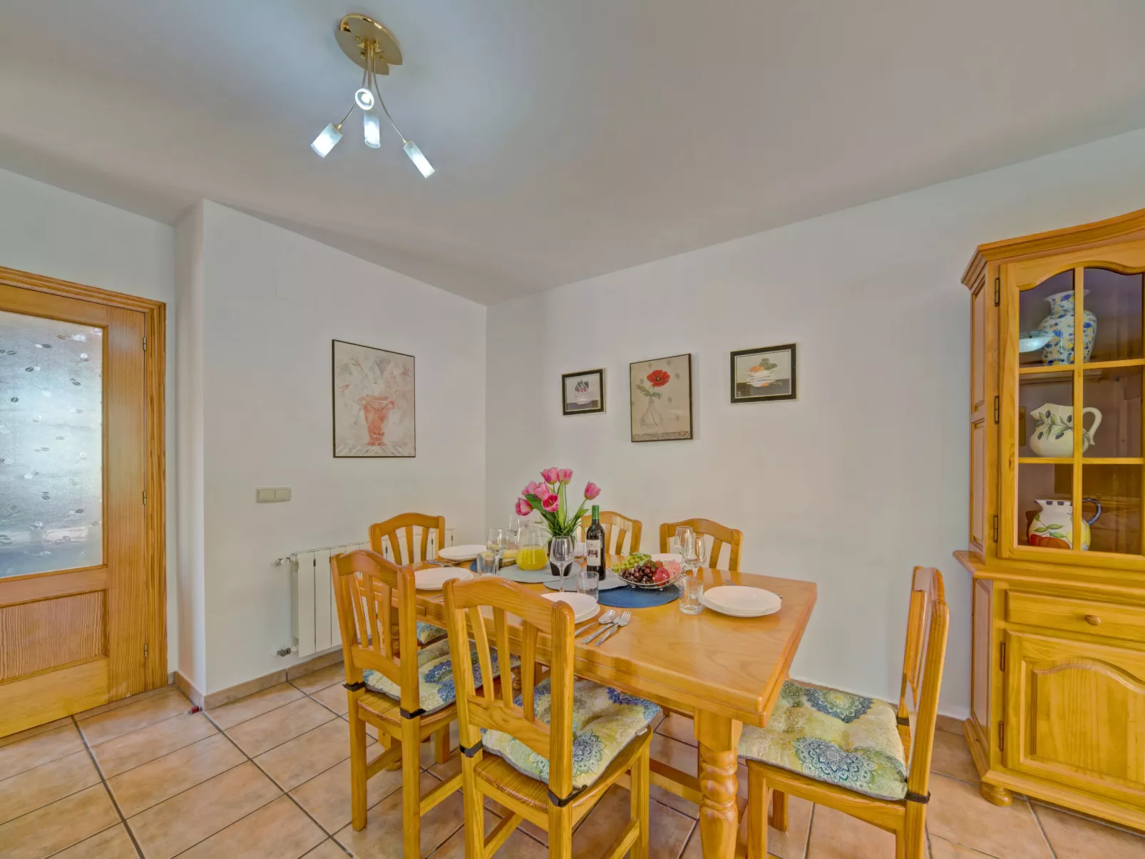 Residencial Puerta de Calpe-Binnen