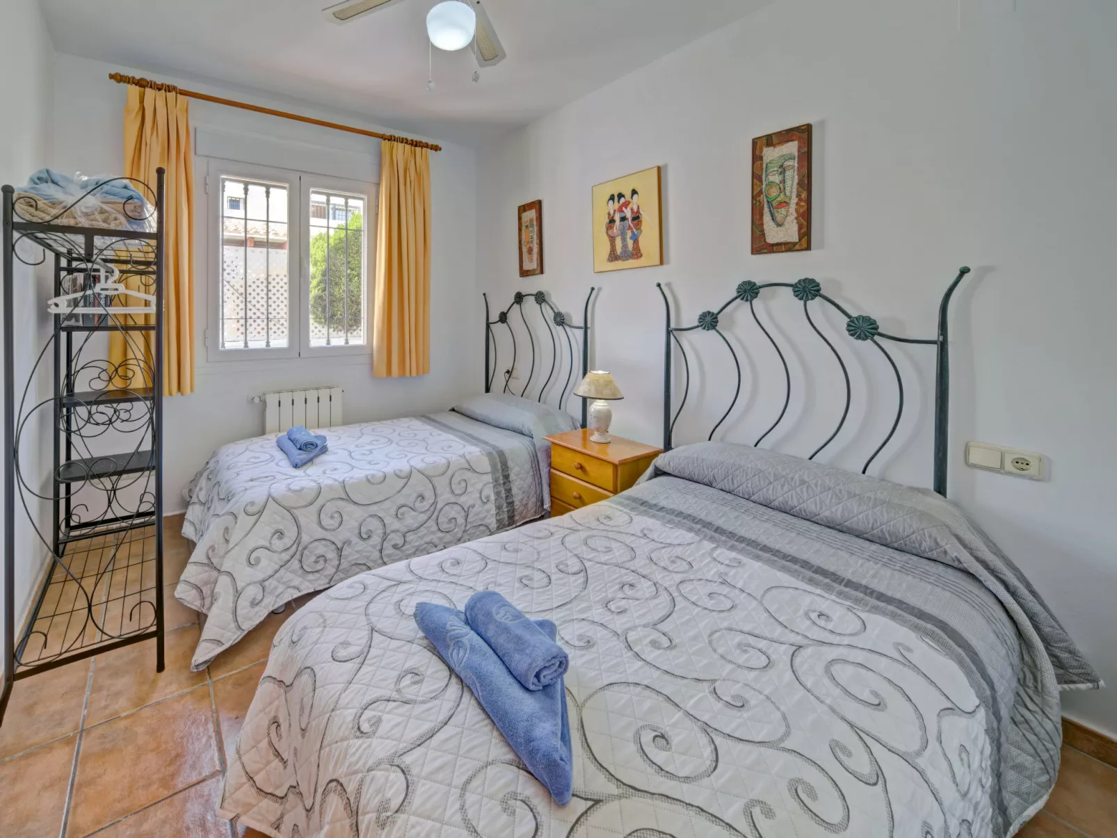 Residencial Puerta de Calpe-Binnen