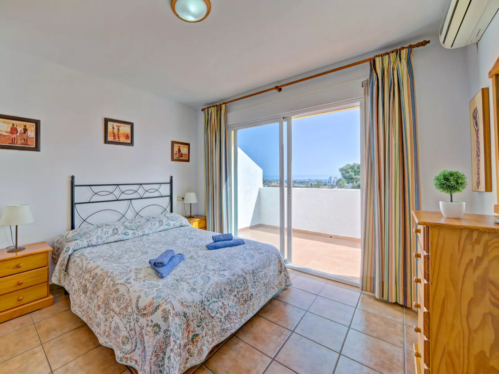 Residencial Puerta de Calpe-Binnen