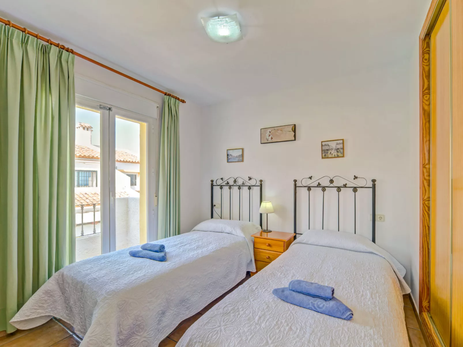 Residencial Puerta de Calpe-Binnen