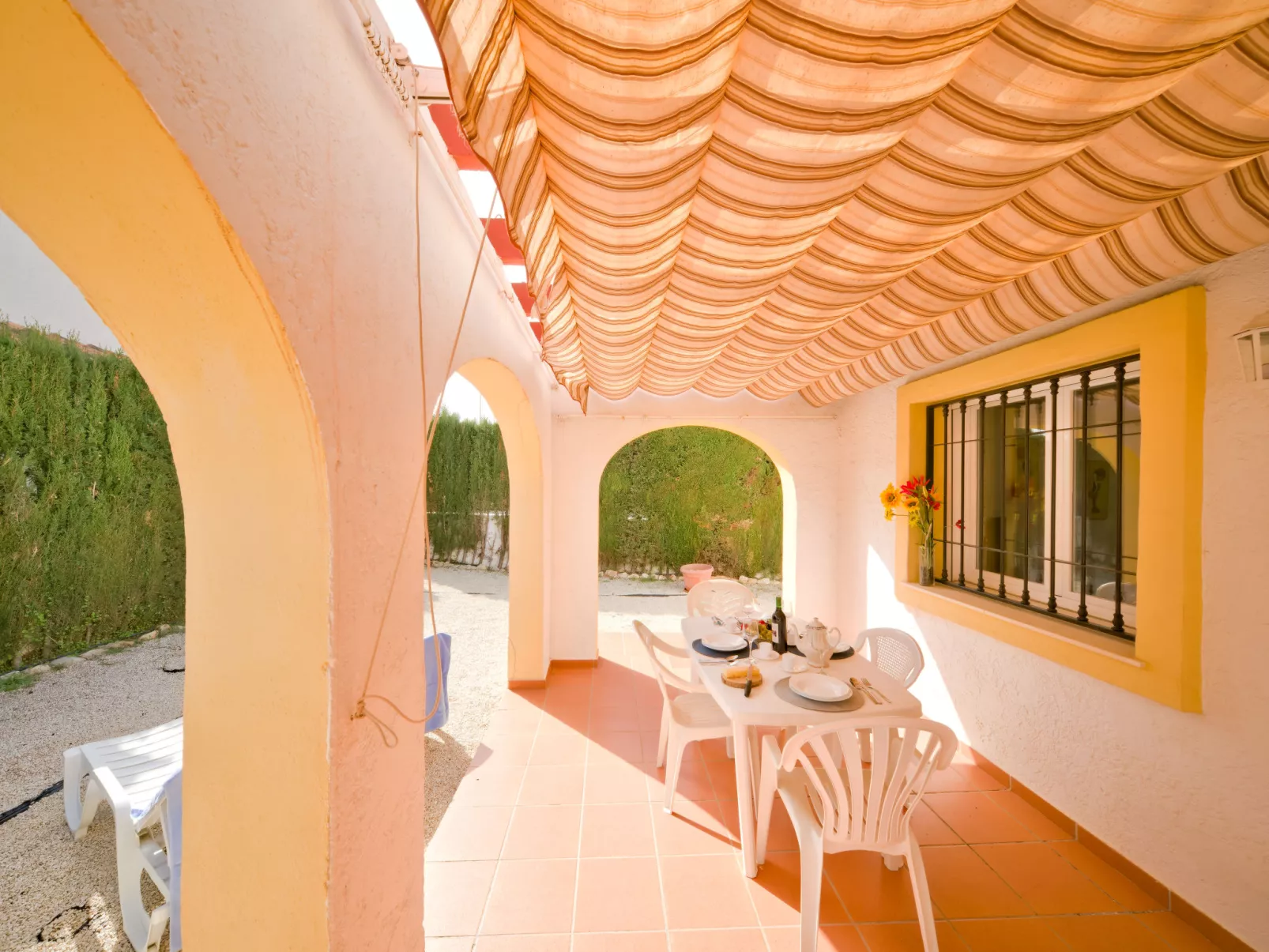 Residencial Puerta de Calpe-Buiten