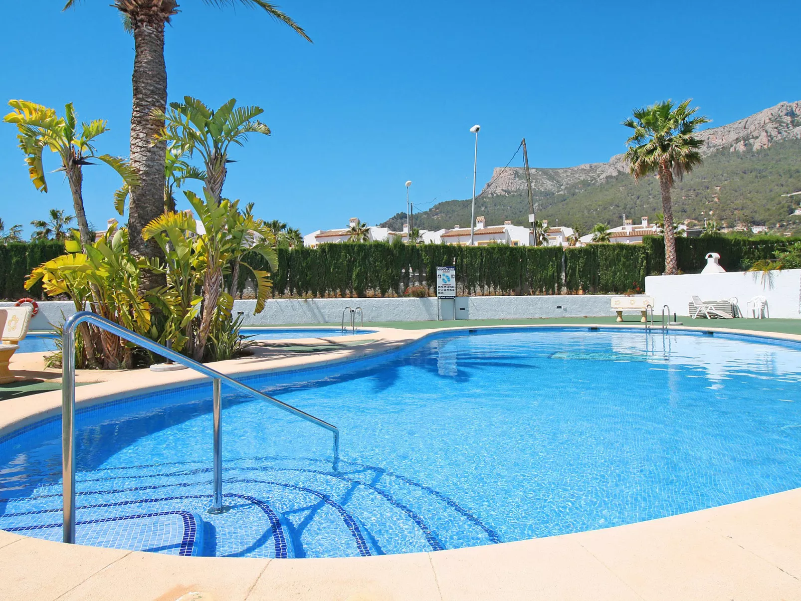 Residencial Puerta de Calpe-Binnen