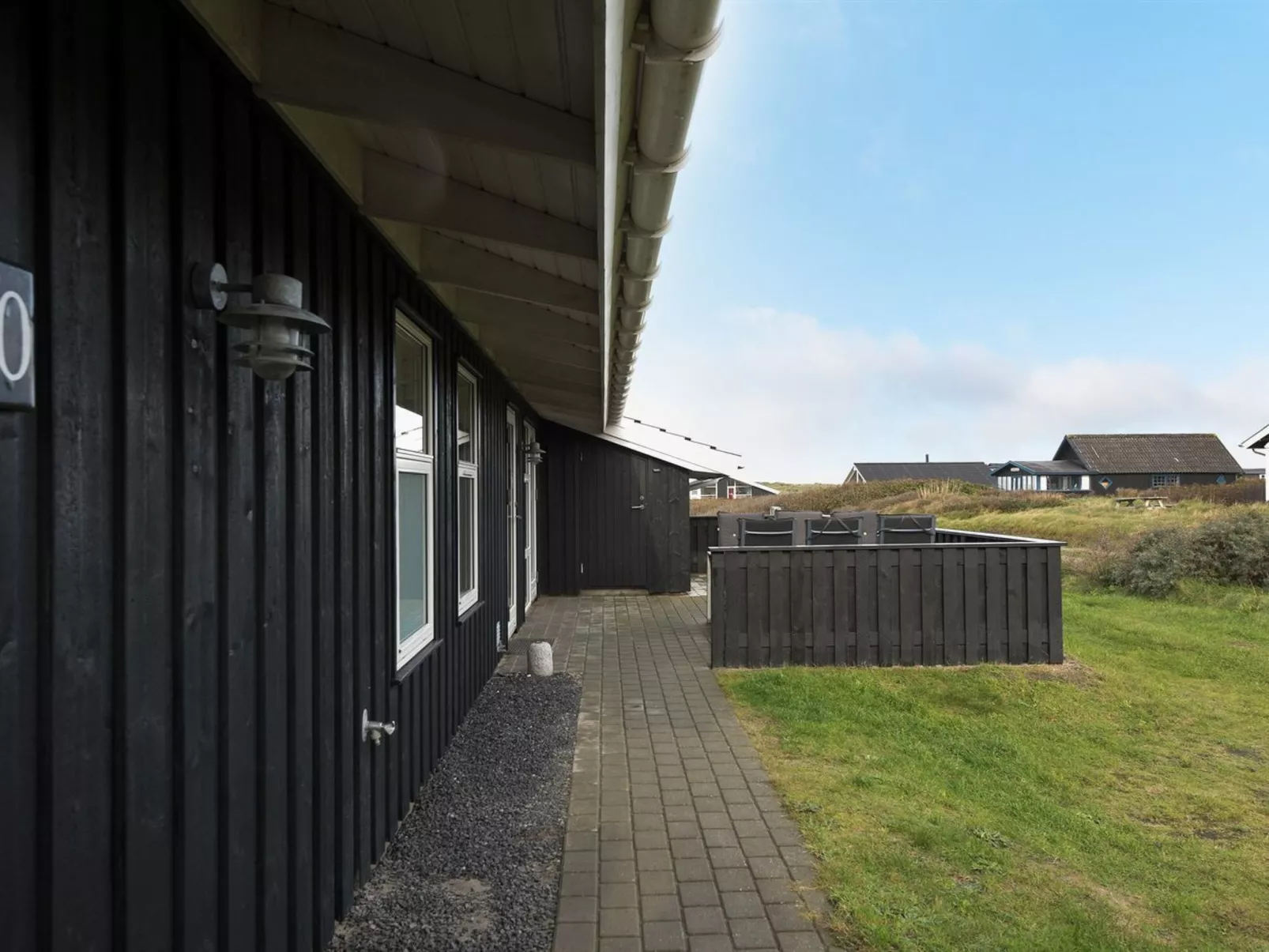 "Paul" - 100m from the sea-Buiten