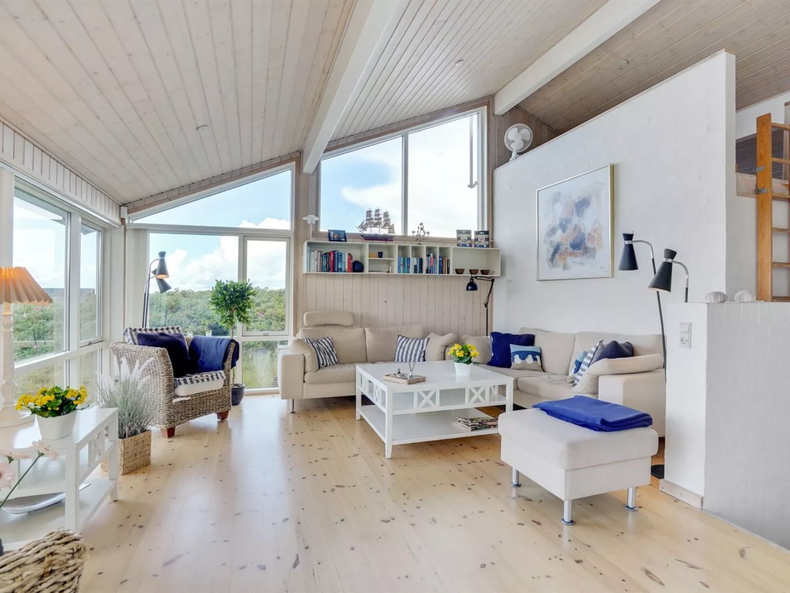 "Lauri" - 350m from the sea-Binnen