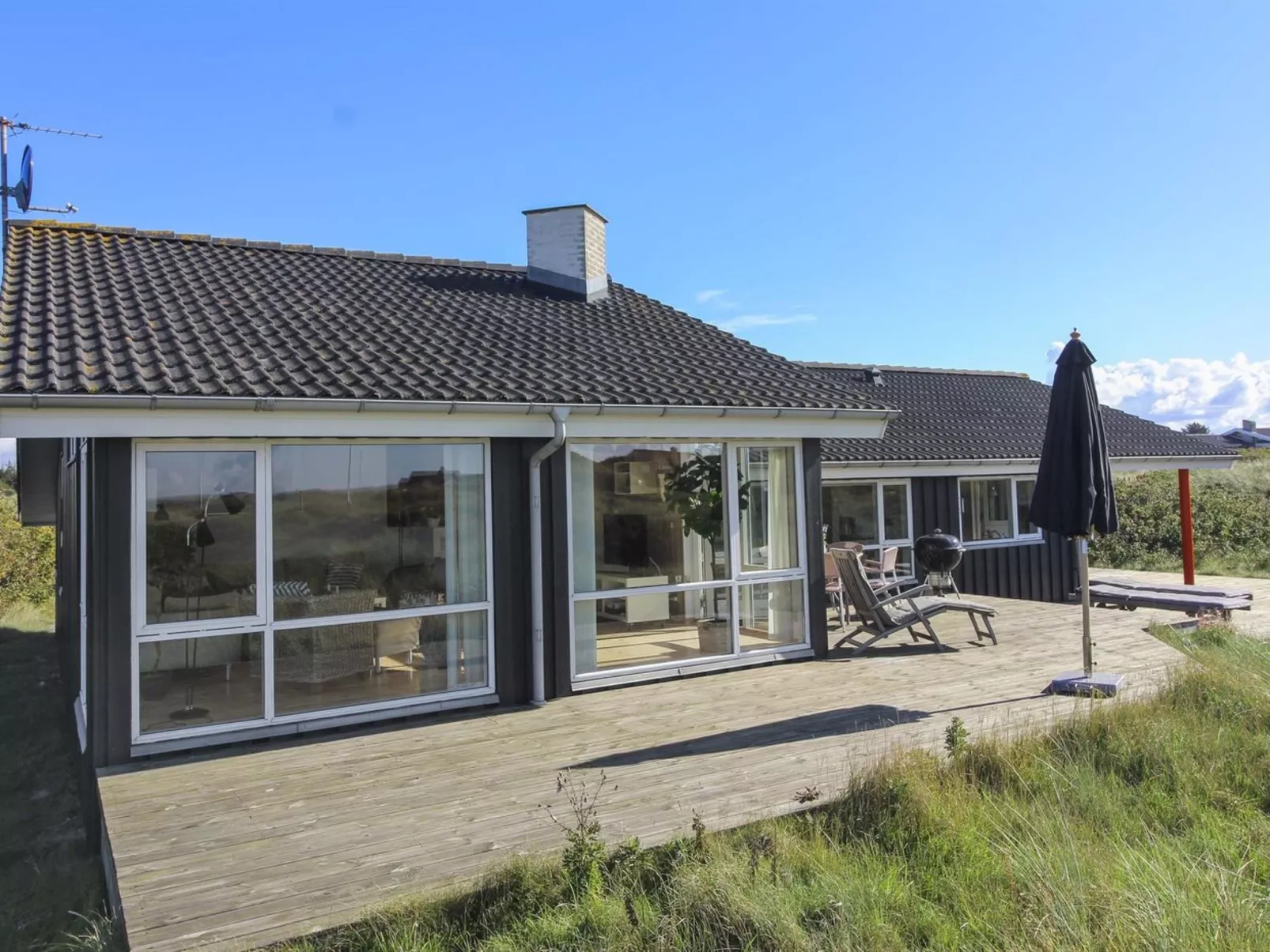 "Lauri" - 350m from the sea-Binnen