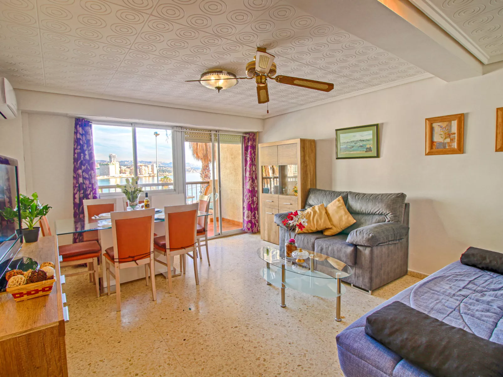 Apartamentos Levante Beach