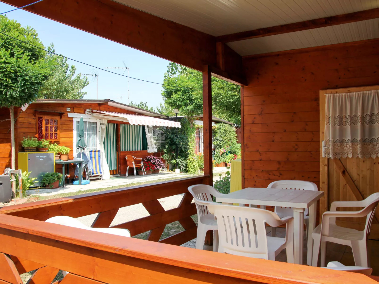 Chalet Mediterraneo-Buiten