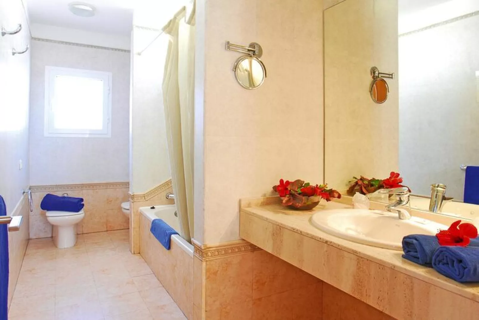 Villas Montesolana Standard 4 Pax-Badkamer