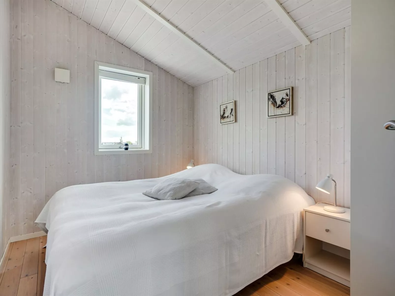 "Gustava" - 700m from the sea-Binnen