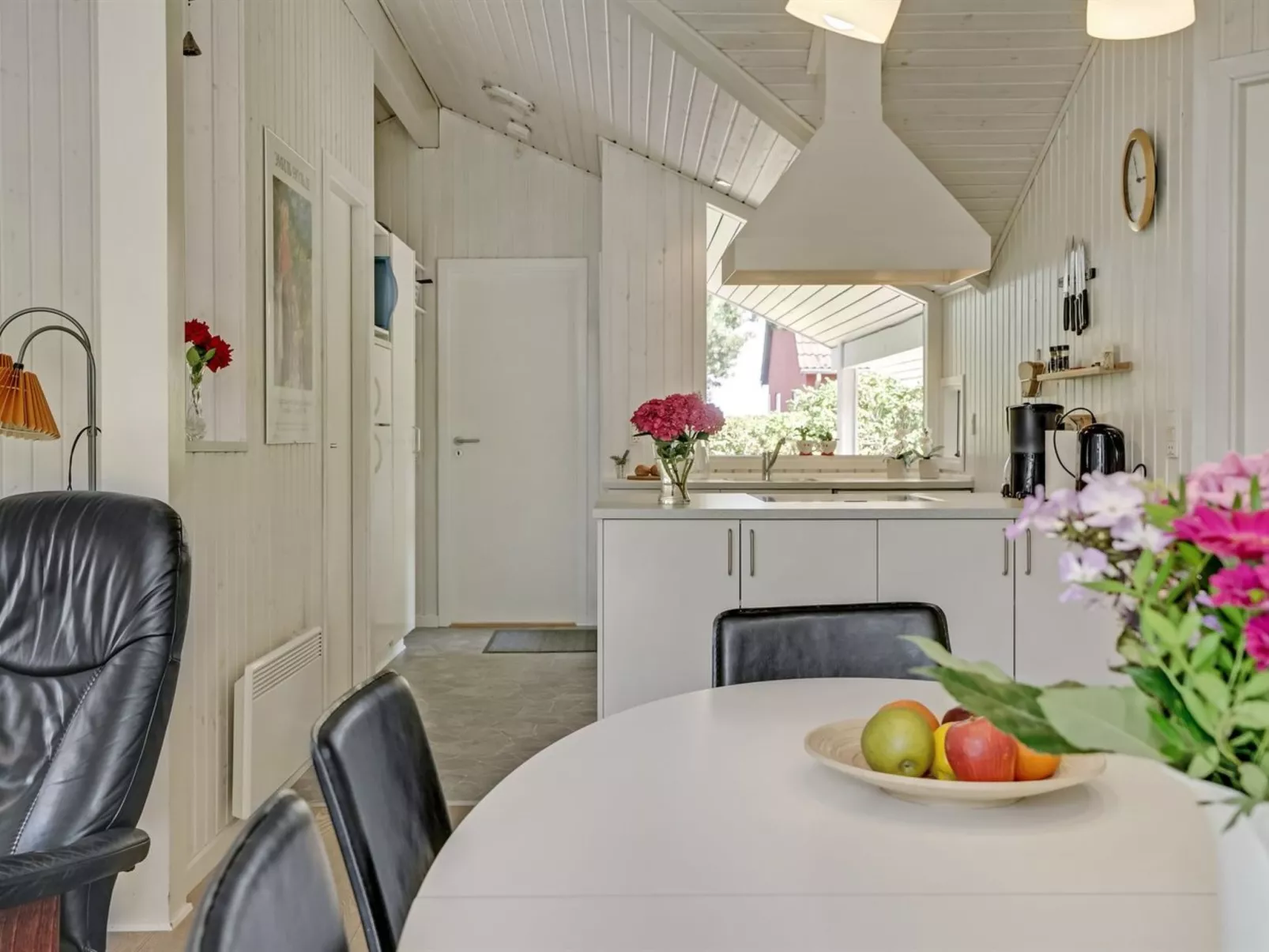 "Stasia" - 75m from the sea-Binnen