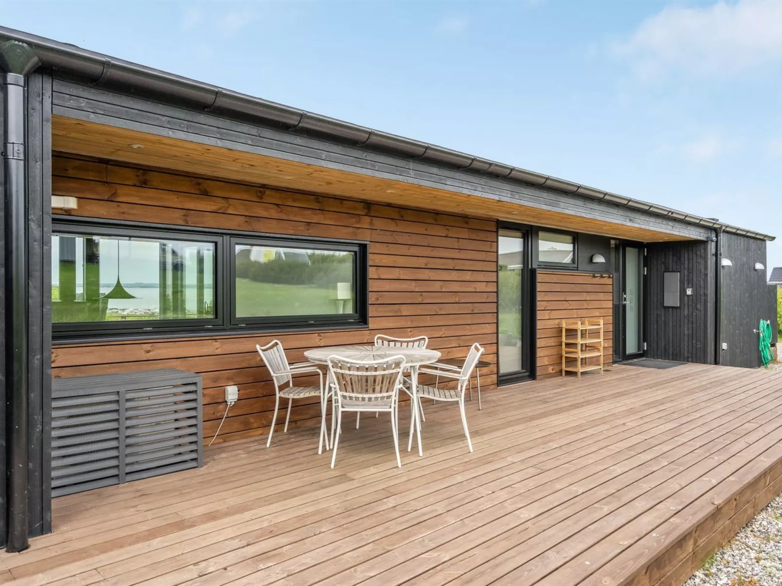 "Mahilo" - 300m from the sea-Buiten