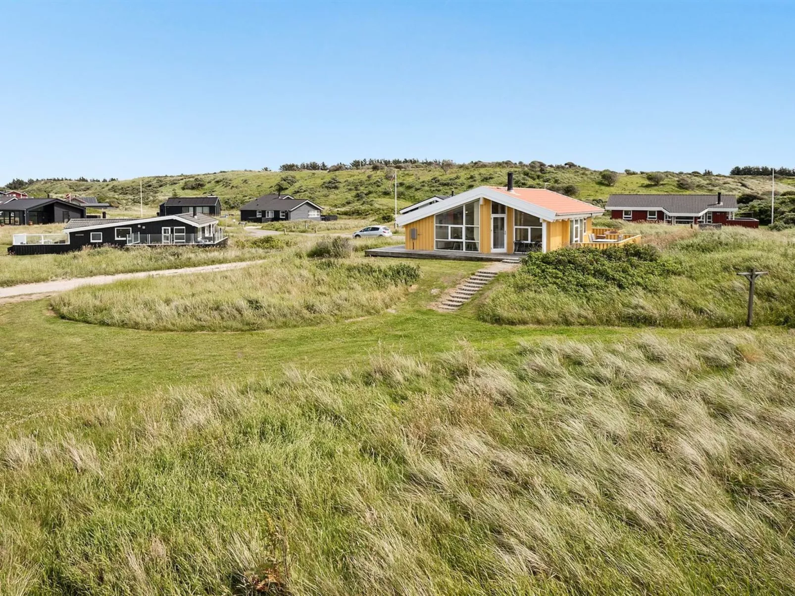 "Bjarni" - 239m from the sea-Buiten