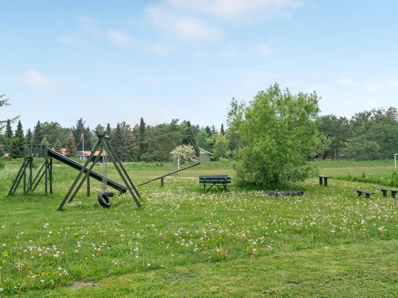 "Nanook" - 4.5km from the sea-Buiten