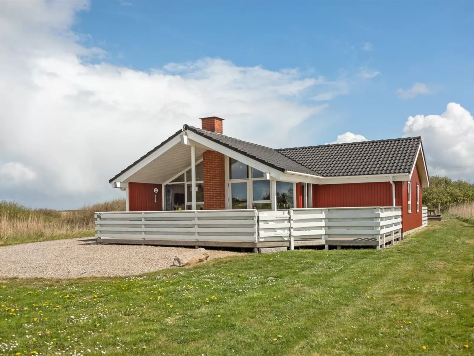 "Hermandine" - 700m from the sea-Binnen