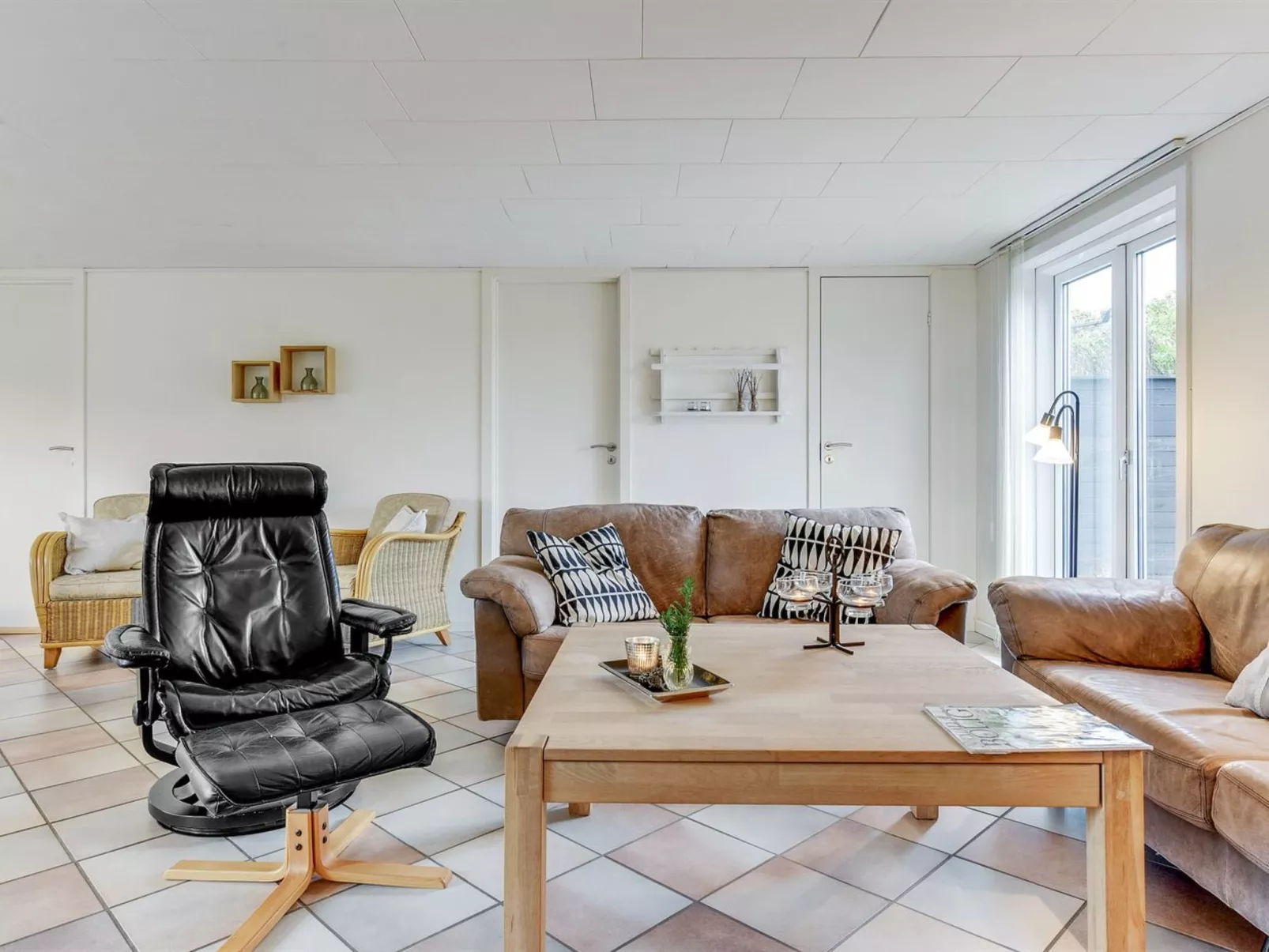 "Lya" - 900m from the sea in NW Jutland-Binnen