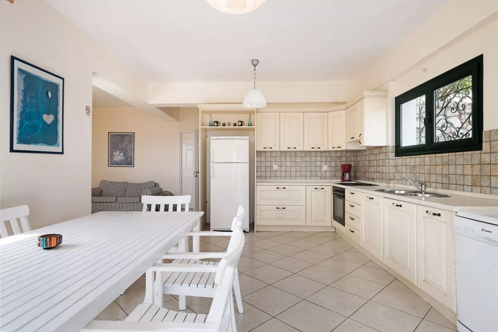 Villas God Bacchus  God Dionysus-Keuken