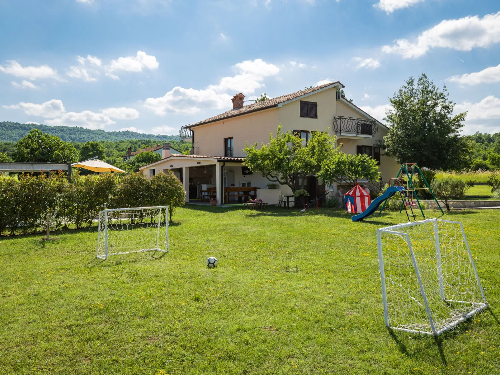 Villa Emanuela-Buiten