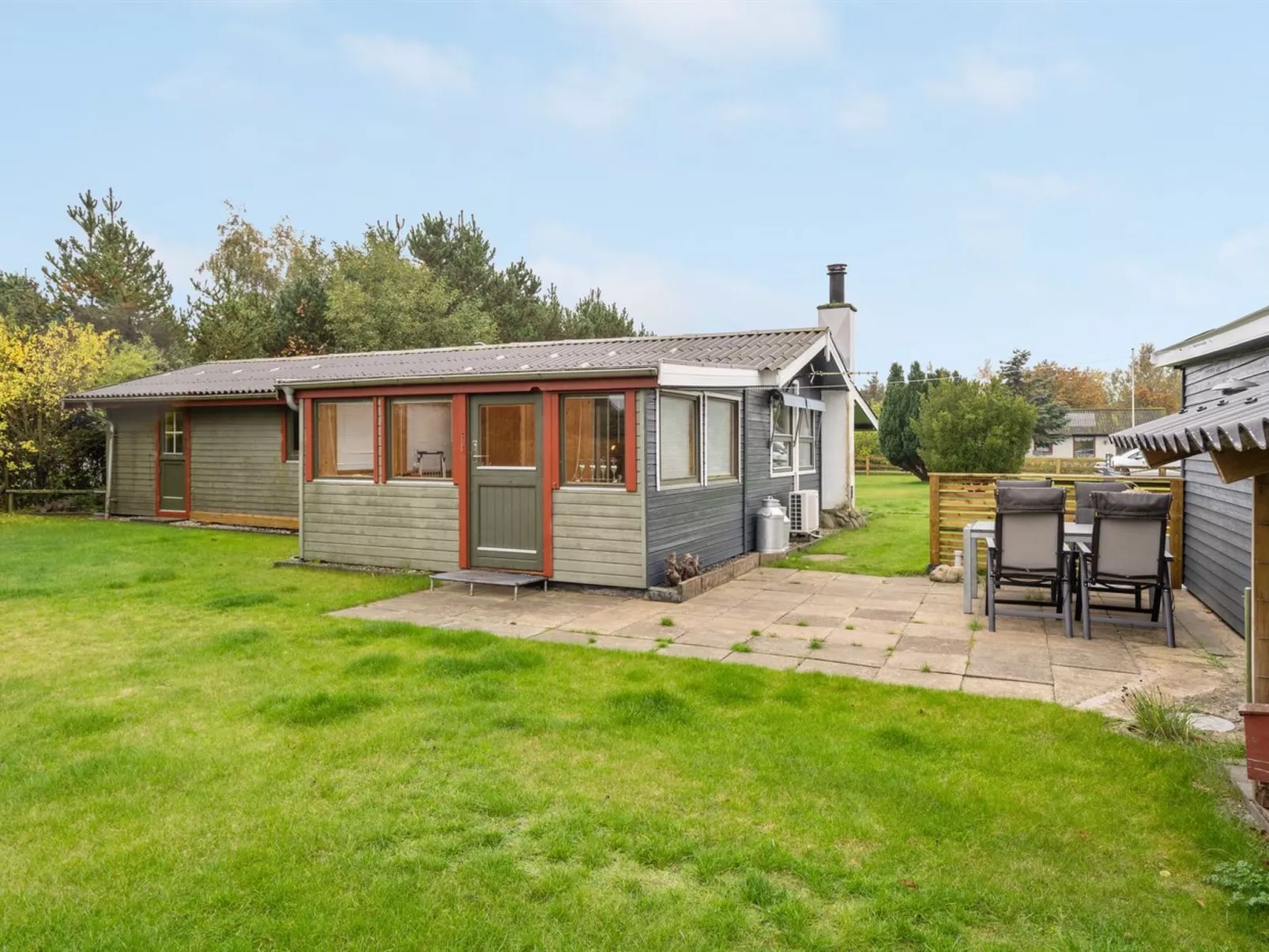 "Beret" - all inclusive - 180m to the inlet-Buiten