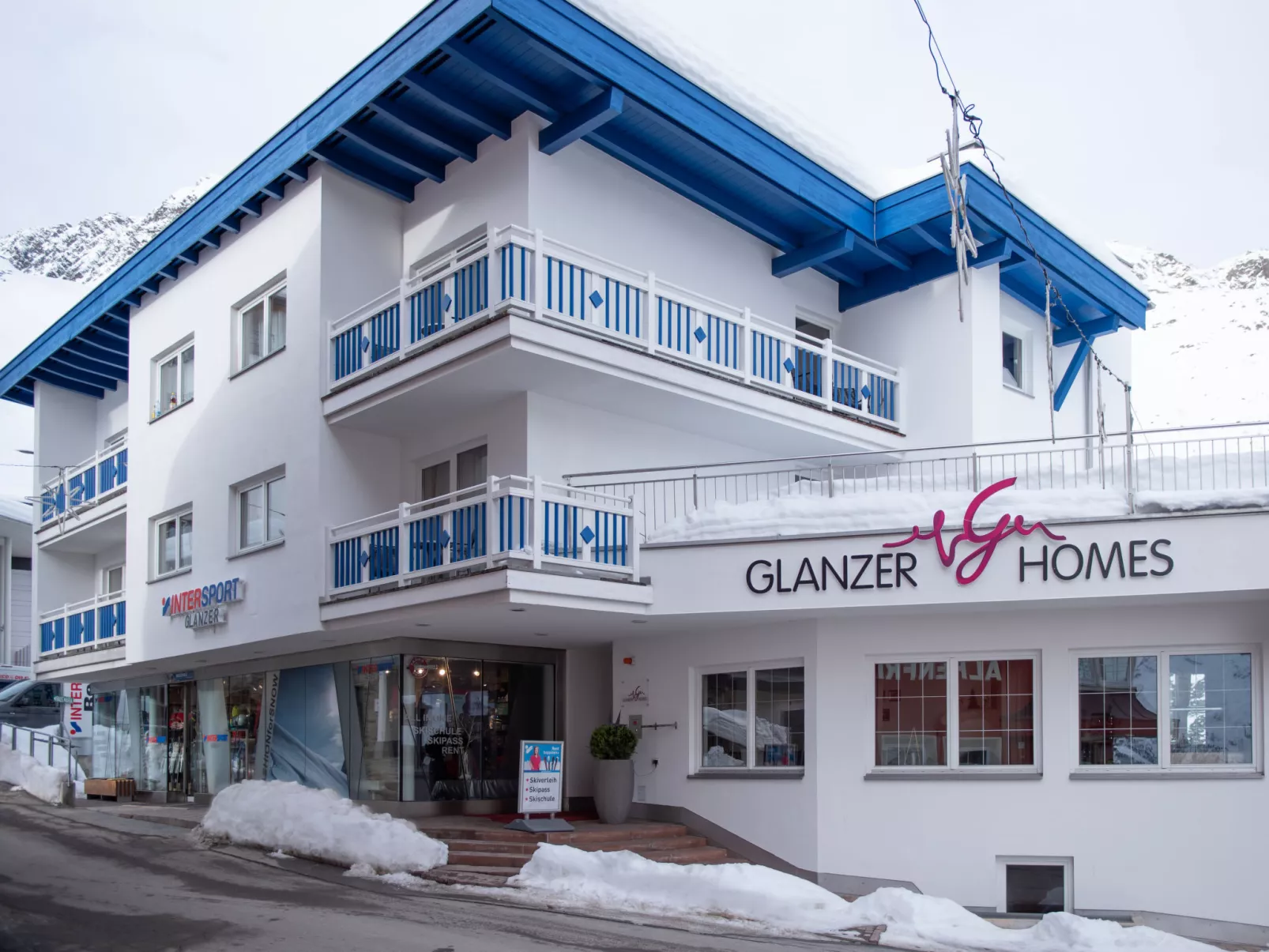 Glanzer Homes - Giggi Suite (SOE076)