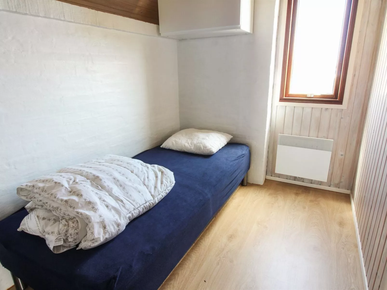 "Frithbjorn" - 50m from the sea-Binnen