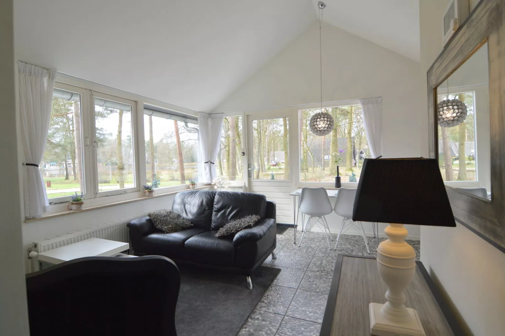 Bungalow nummer 1-Woonkamer