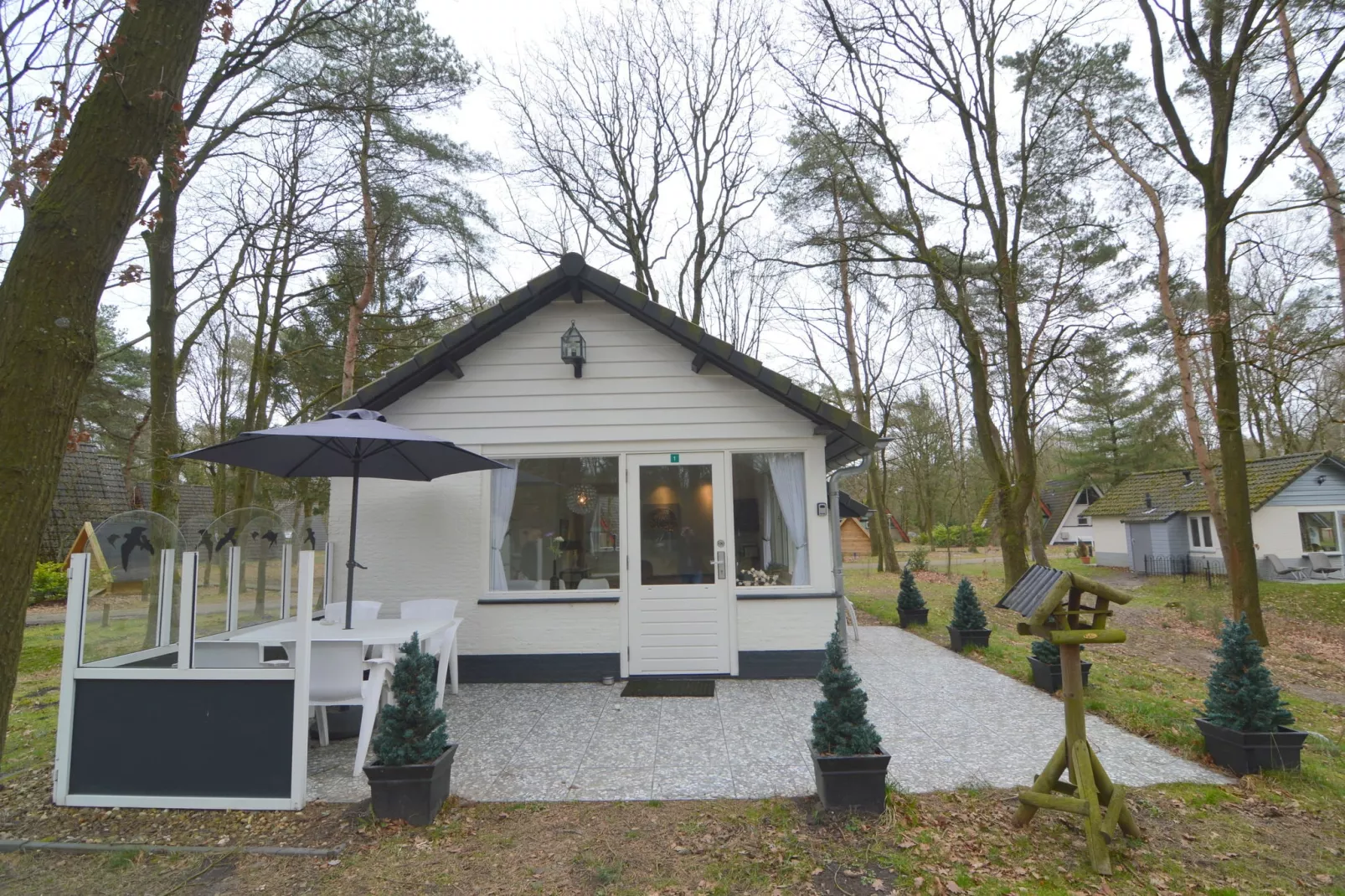 Bungalow nummer 1-Terrasbalkon