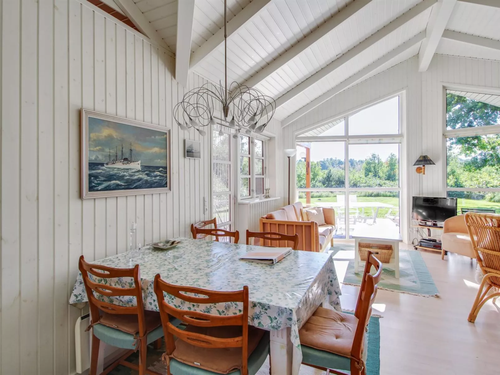 "Nela" - 300m from the sea-Binnen