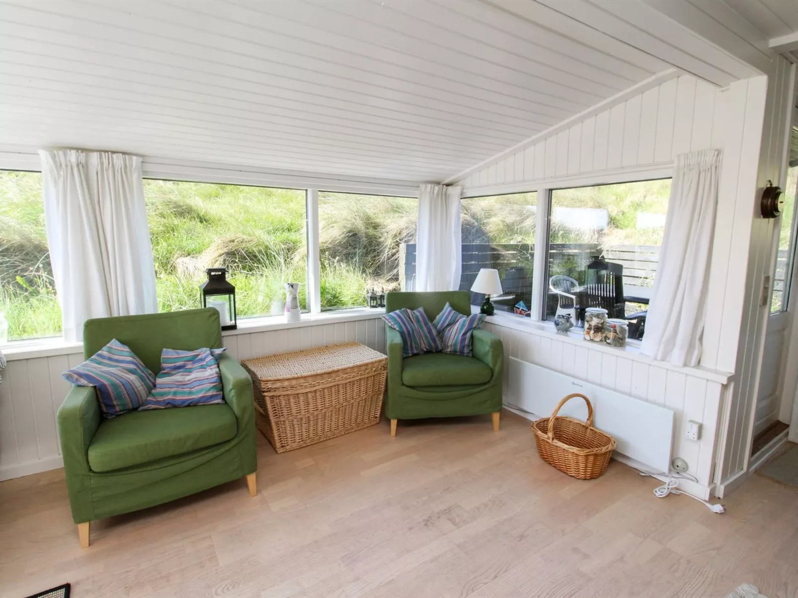 "Fromer" - 50m from the sea-Binnen