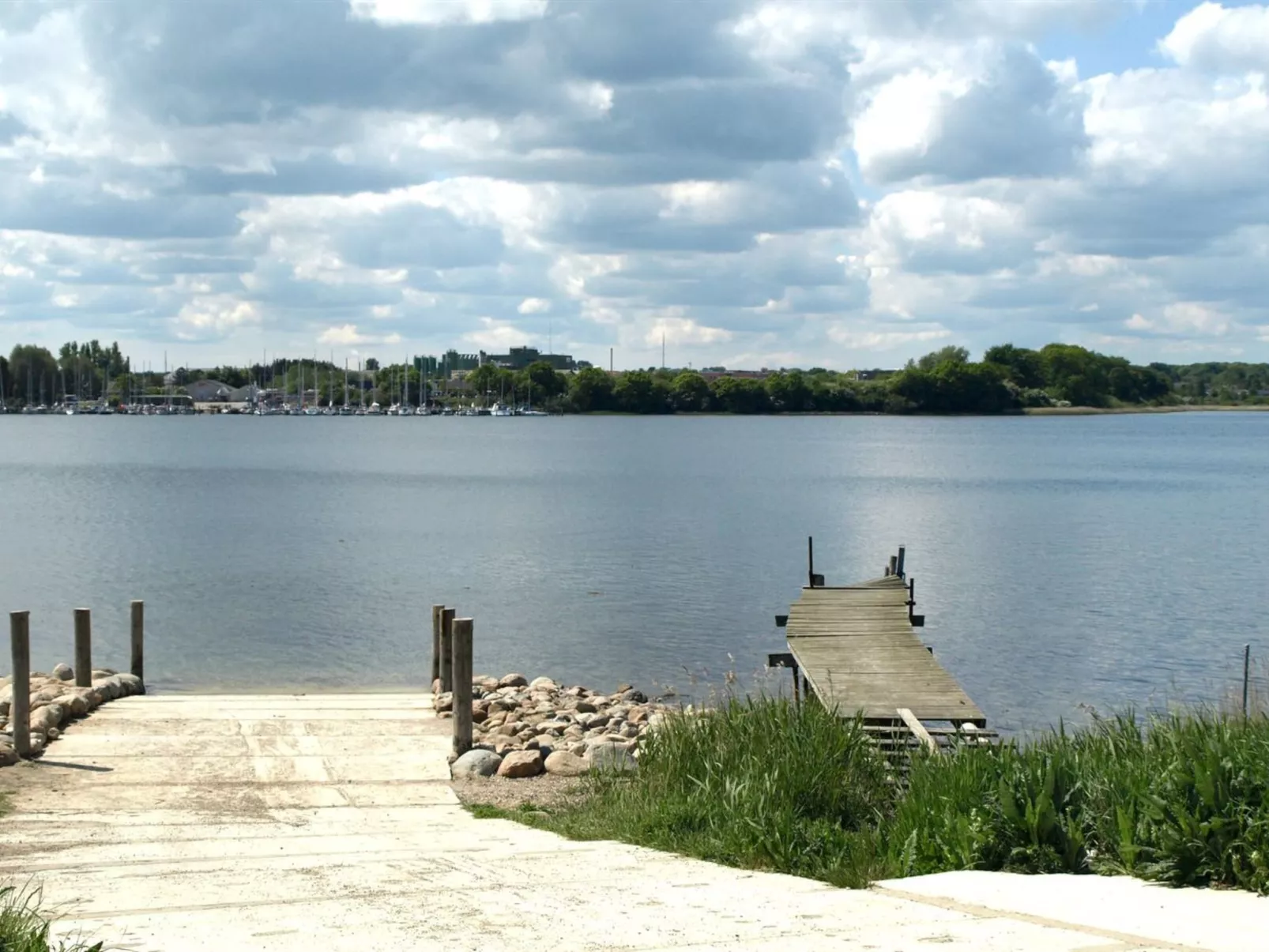 "Babette" - 75m to the inlet-Buiten