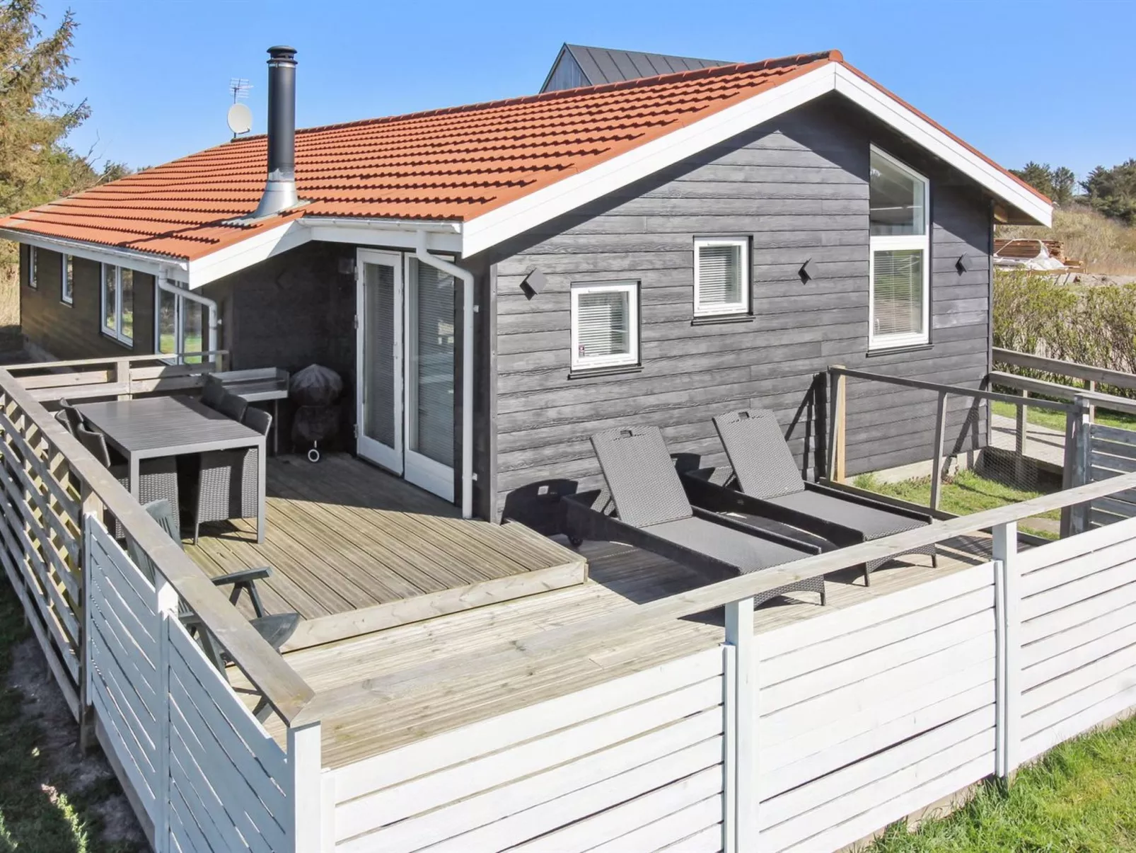 "Franceska" - 450m from the sea-Buiten