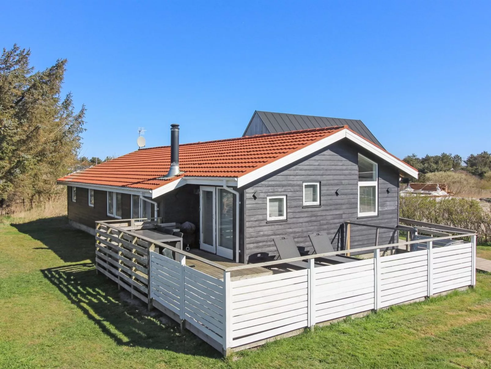 "Franceska" - 450m from the sea-Buiten